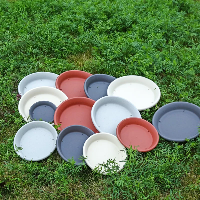 Round Plastic Pot Trays